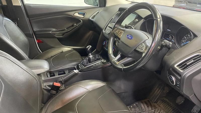 Used Ford Focus Titanium X 125 HP (91 kW) 2015 White Estate
