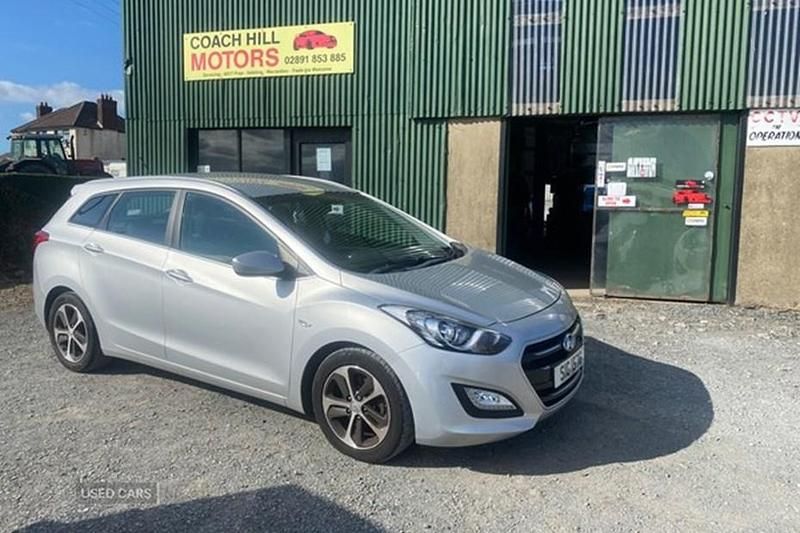 Silver Used 2016 Hyundai i30 SE Estate | £5,995 (Super price) - Image 1/1
