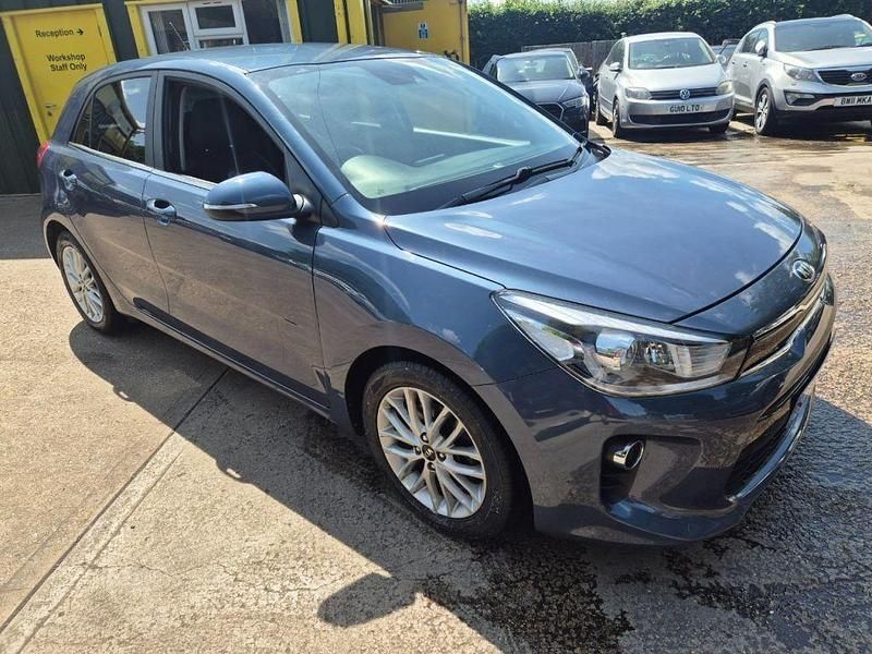 Used Kia Rio 2017 Blue Hatchback