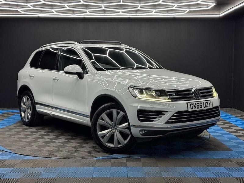 Used VW Touareg R-line 2016 White SUV