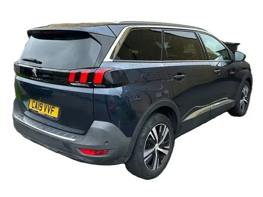 Gebraucht Peugeot 5008 Allure 130 PS (95 kW) 2019 Blau SUV