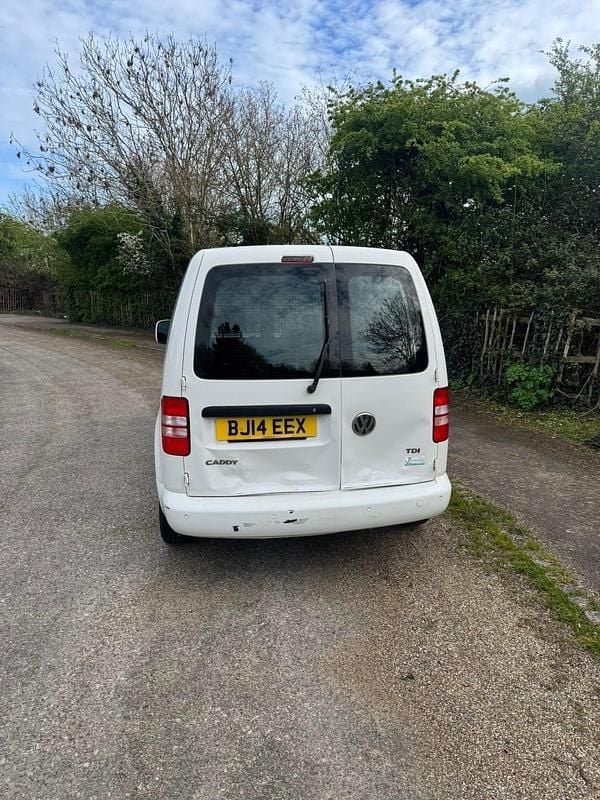 Used VW Caddy Trendline 102 HP (75 kW) 2014 White MPV