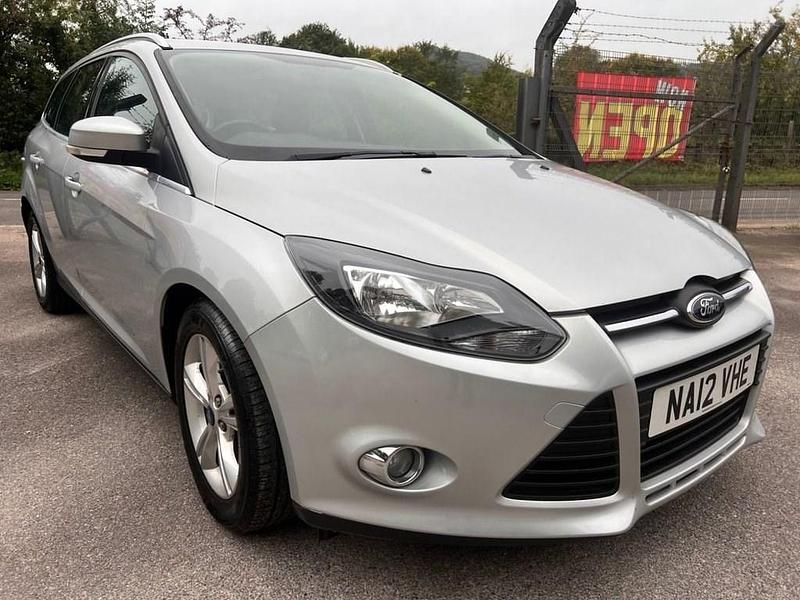 Silver Used 2012 Ford Focus Zetec Estate | £3,995 (Fair price) - Image 1/4