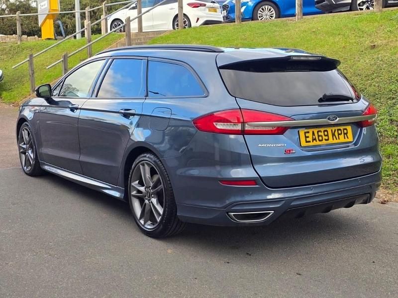 Used Ford Mondeo ST-Line 2019 Chrome blue Estate