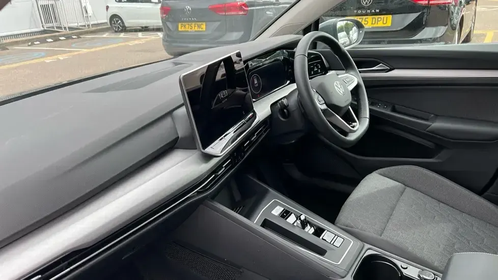 Used VW Golf VIII Match 204 HP (150 kW) 2025 Grey