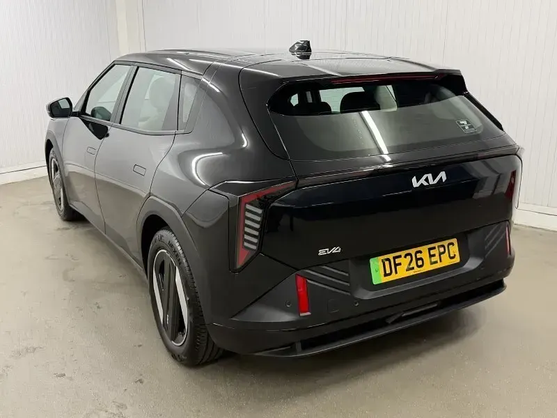 New Kia EV4 Air 150 kW (204 HP) 2026 Black Hatchback