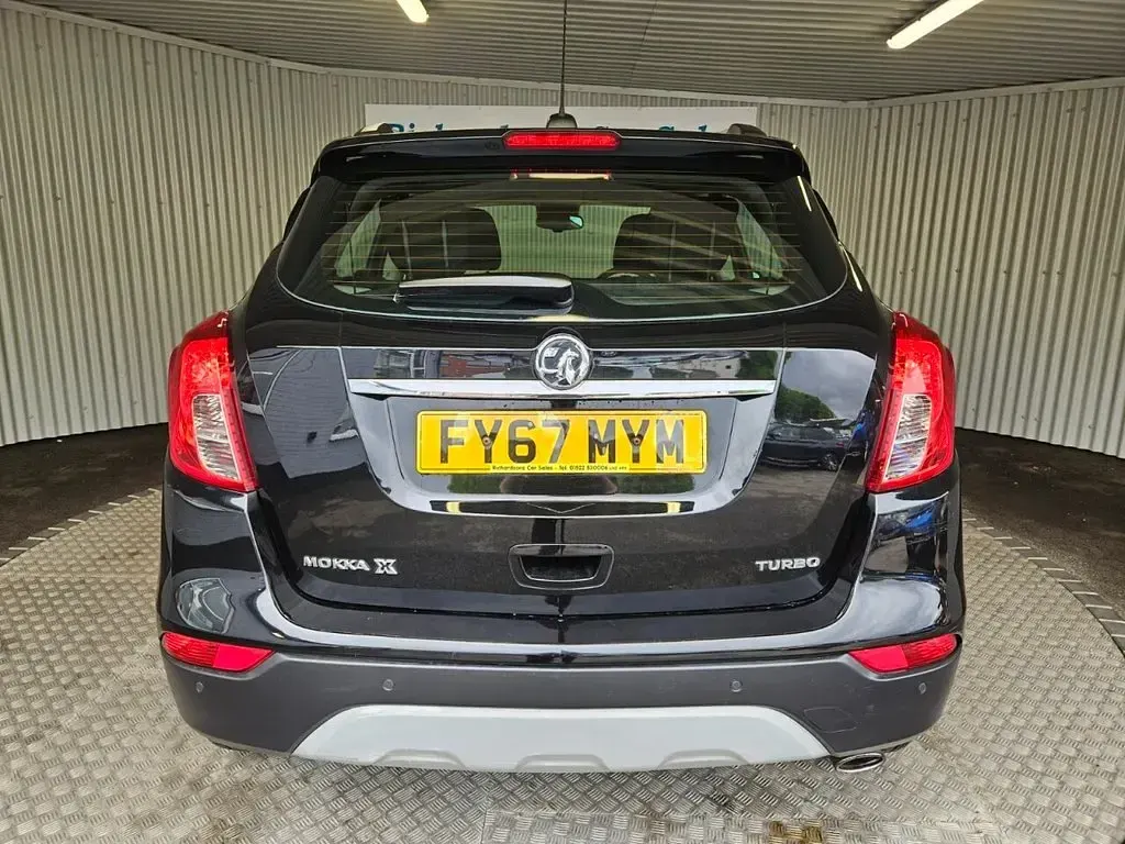 Used Vauxhall Mokka X Active 140 HP (102 kW) 2017 Black SUV
