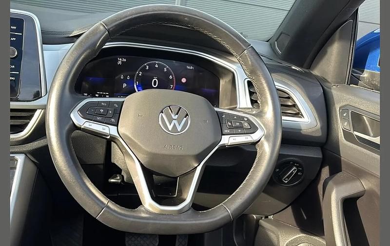 Used VW T-Roc Cabriolet Style 147 HP (108 kW) 2023 Blue Cabriolet