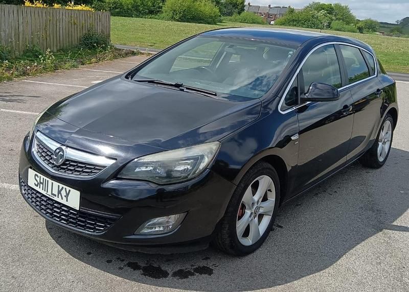 Used Vauxhall Astra SRi 2011 Black Hatchback