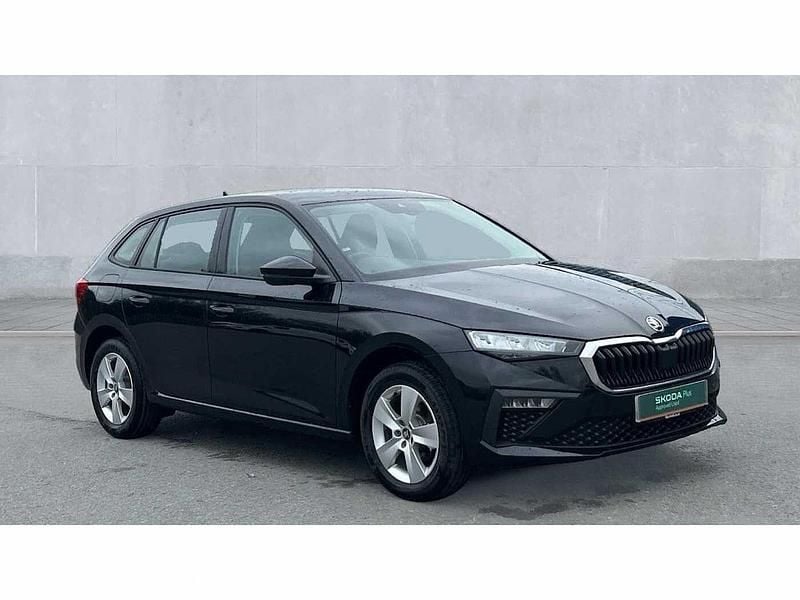 Pearl black magic Used 2025 Skoda Scala SE Hatchback | £20,480 (Expensive) - Image 1/4