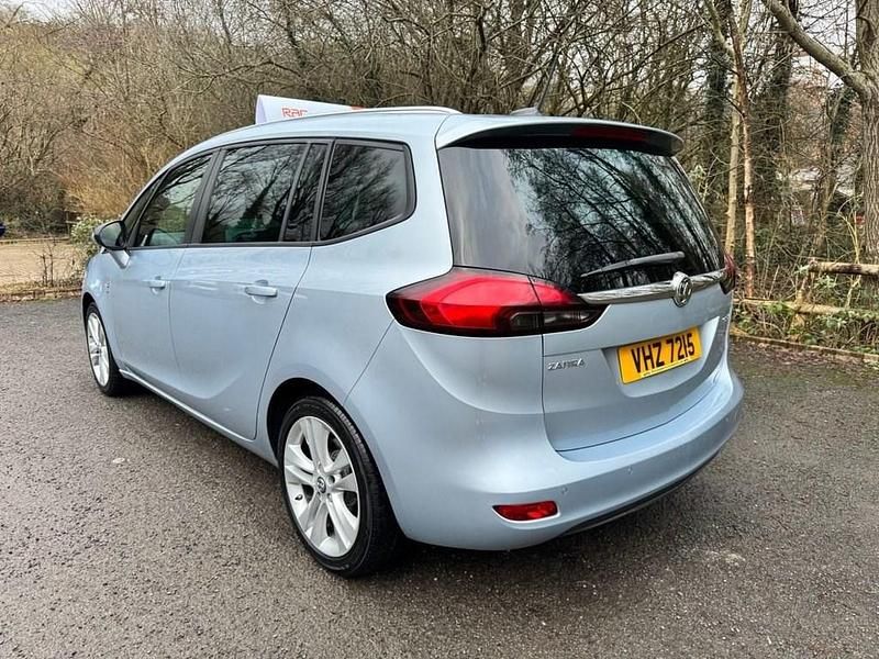 Used Vauxhall Zafira Tourer SRi 140 HP (102 kW) 2018 Silver MPV
