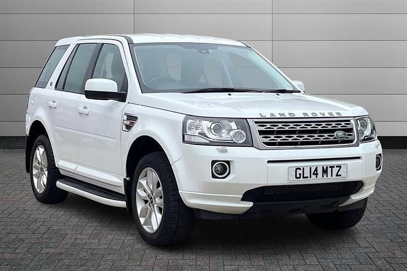 White Used 2014 Land Rover Freelander 2 SUV | £10,490 (Super price) - Image 1/2