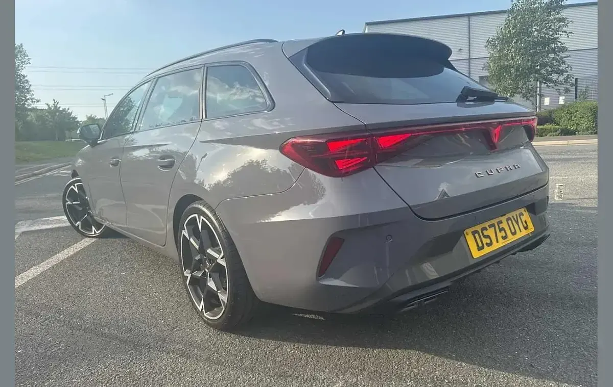 Used Cupra Leon 147 HP (108 kW) 2026 Grey Estate