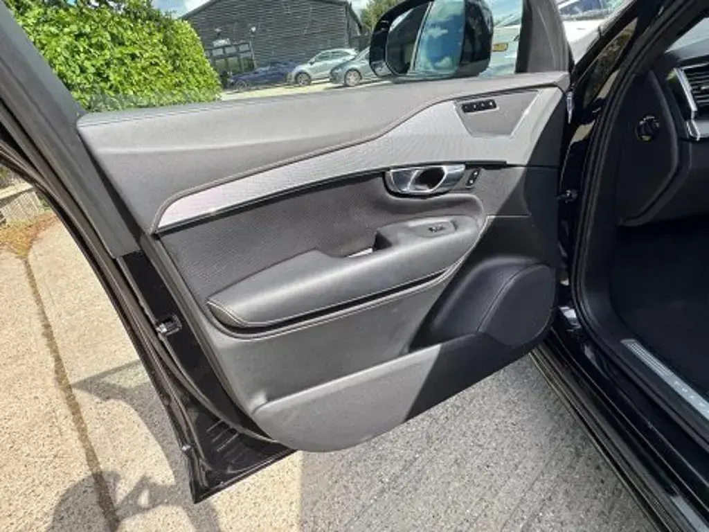 Used Volvo XC90 R-Design 2022 Black SUV