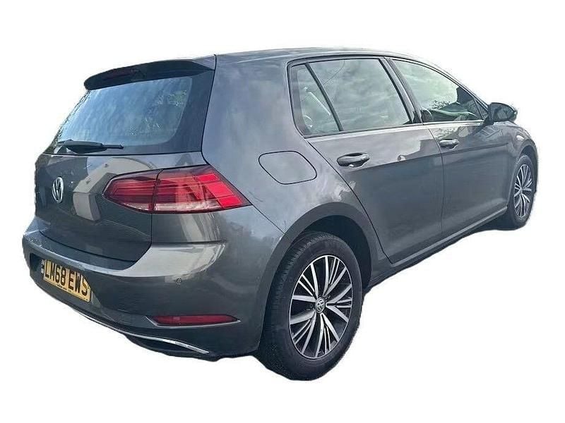 Used VW Golf VII SE 115 HP (84 kW) 2018 Grey Hatchback