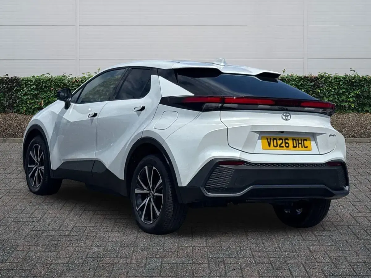 New Toyota C-HR Design 2026 White SUV