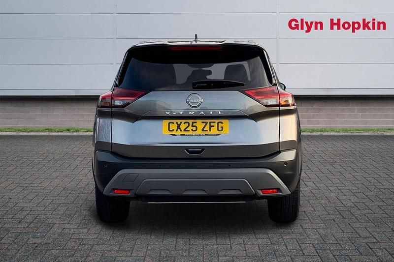 Used Nissan X-Trail N-Connecta 163 HP (119 kW) 2025 Grey SUV