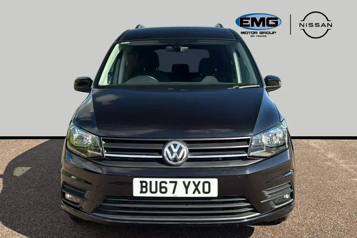 Used VW Caddy Maxi S 102 HP (75 kW) 2017 Black MPV