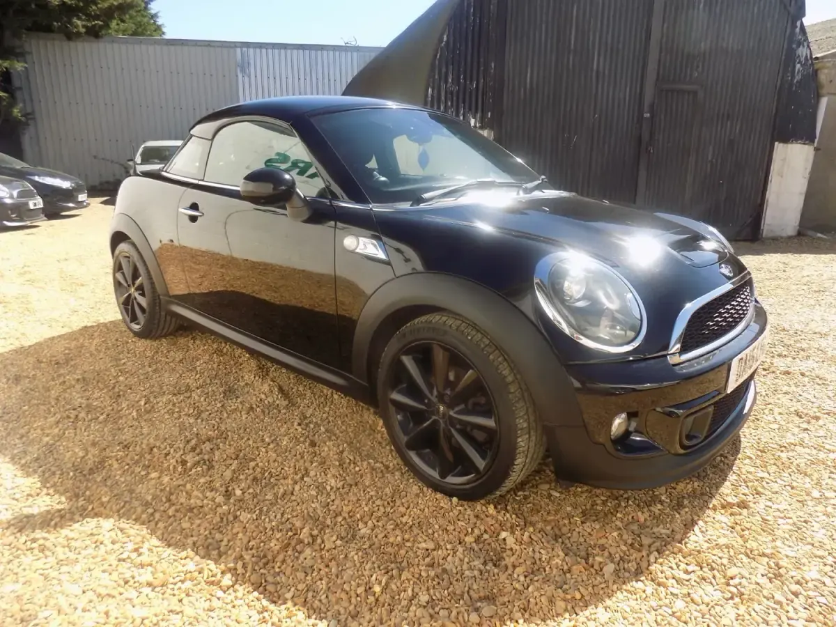 Usado Mini Cooper S Coupé 2015 Preto Coupé