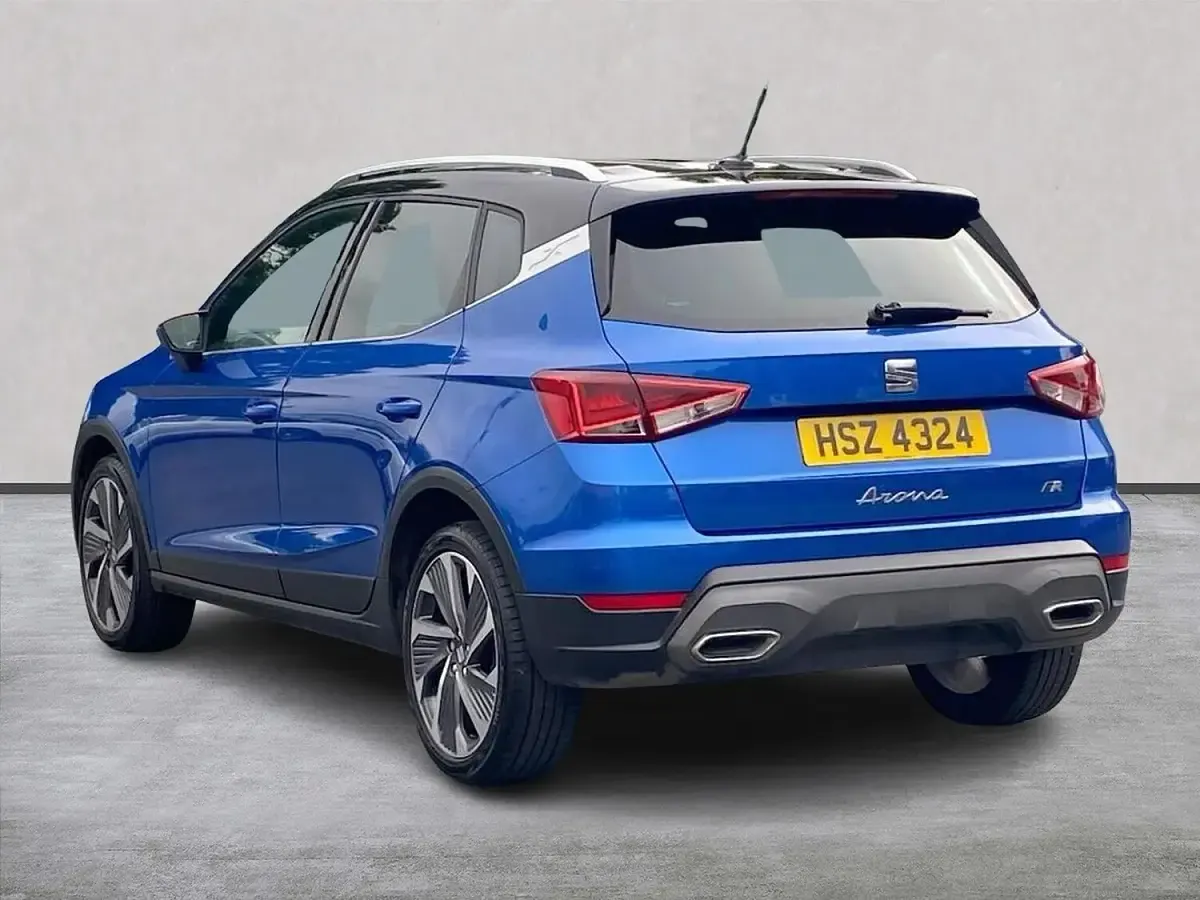 Used Seat Arona FR Sport 110 HP (80 kW) 2023 Blue SUV