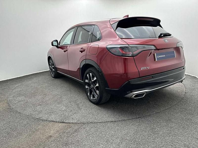 Used Honda ZR-V Advance 184 HP (135 kW) 2024 Radiant red SUV