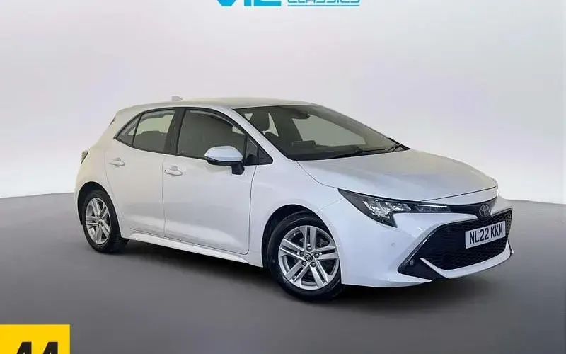 Used Toyota Corolla 122 HP (89 kW) 2022 Hatchback