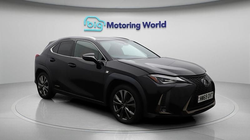 Used 2020 Lexus UX Sport Line SUV | £18,269 (Fair price) - Image 1/4