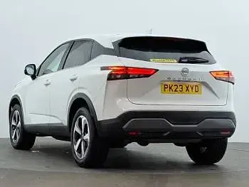 Used Nissan Qashqai N-Connecta 140 HP (102 kW) 2023 White SUV