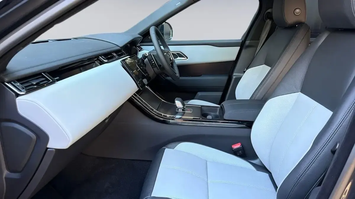 Used Land Rover Range Rover Velar SE Dynamic 2026 Carpathian grey SUV