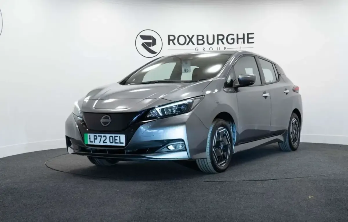 Used Nissan Leaf Acenta 110 kW (150 HP) 2022 Grey Hatchback