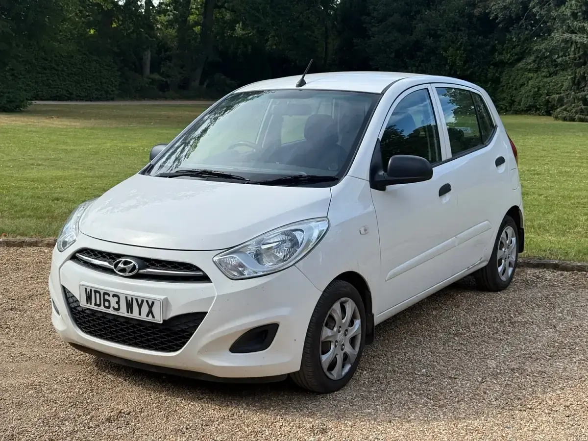 Used Hyundai i10 Classic 2014 White Hatchback