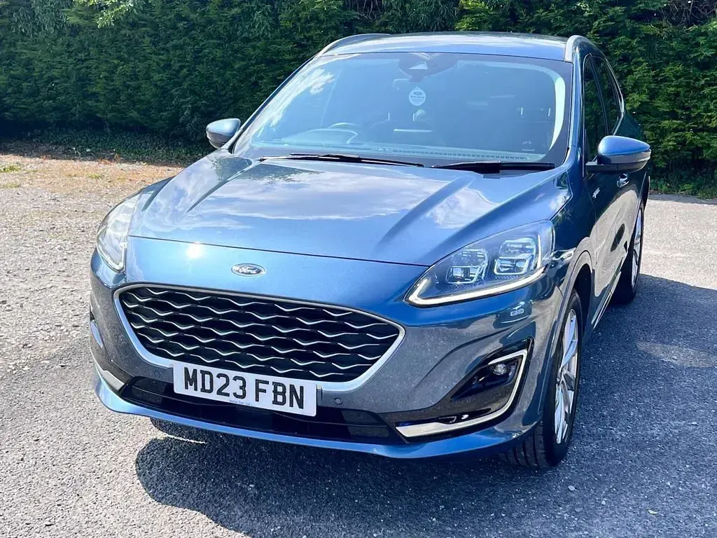 Used Ford Kuga Vignale 225 HP (165 kW) 2023 Blue SUV