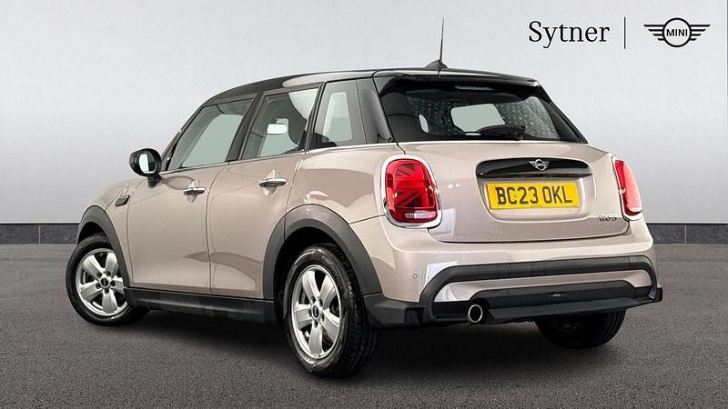 Used Mini Cooper Classic 134 HP (98 kW) 2023 Grey Hatchback