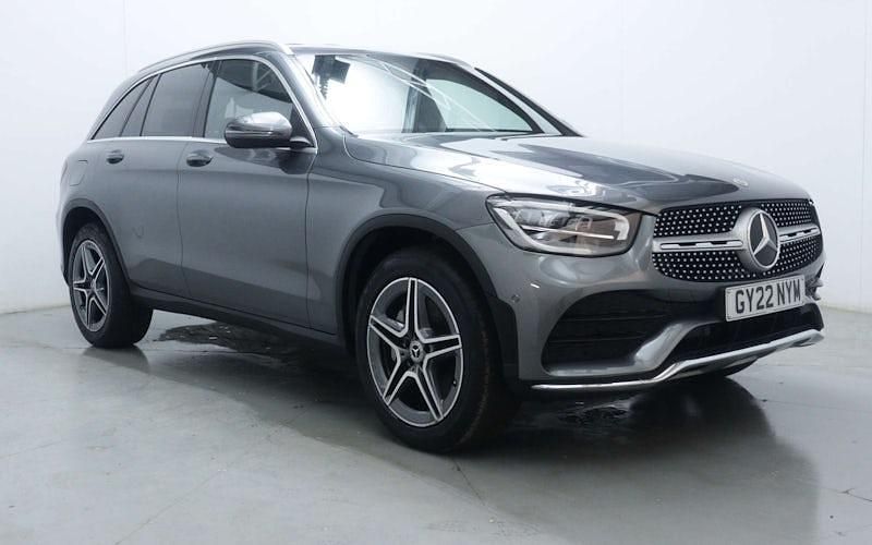 Used 2022 Mercedes 300 AMG line Estate | £26,900 (Super price) - Image 1/2