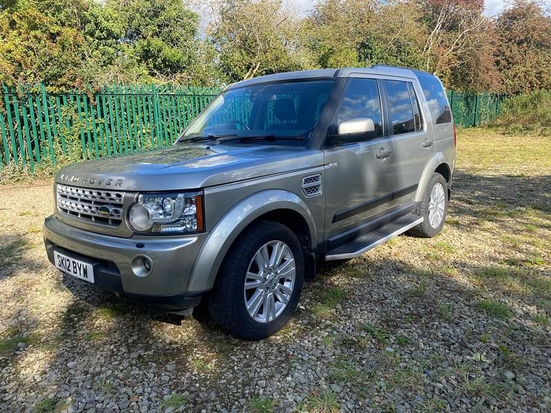Gold Used 2012 Land Rover Discovery 4 SUV | £6,990 (A bit pricey) - Image 1/4