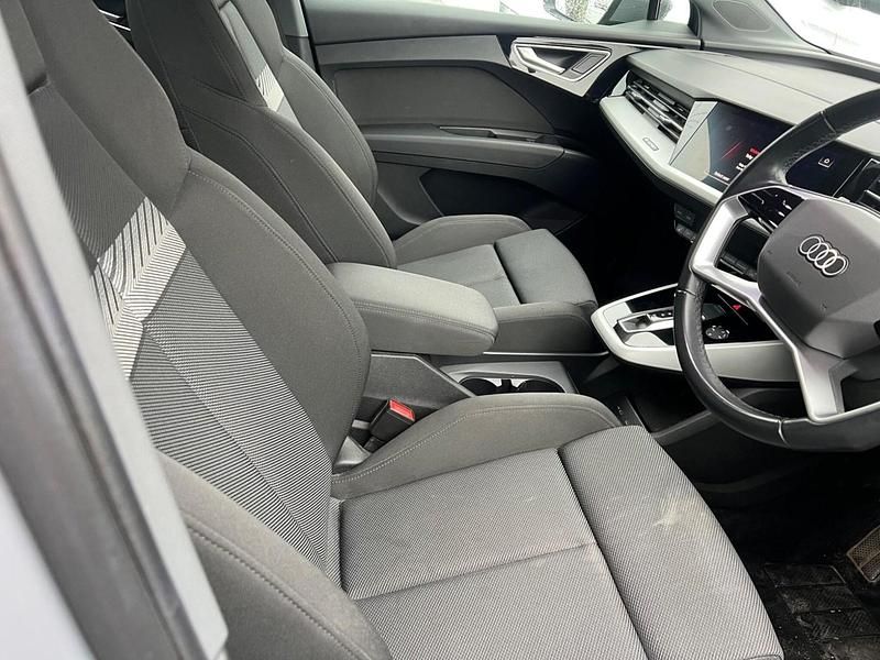 Used Audi Q4 e-tron Sport 150 kW (204 HP) 2022 Grey SUV