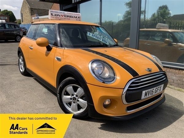 Orange Used 2015 Mini ONE Hatch Hatchback | £5,595 (Fair price) - Image 1/1