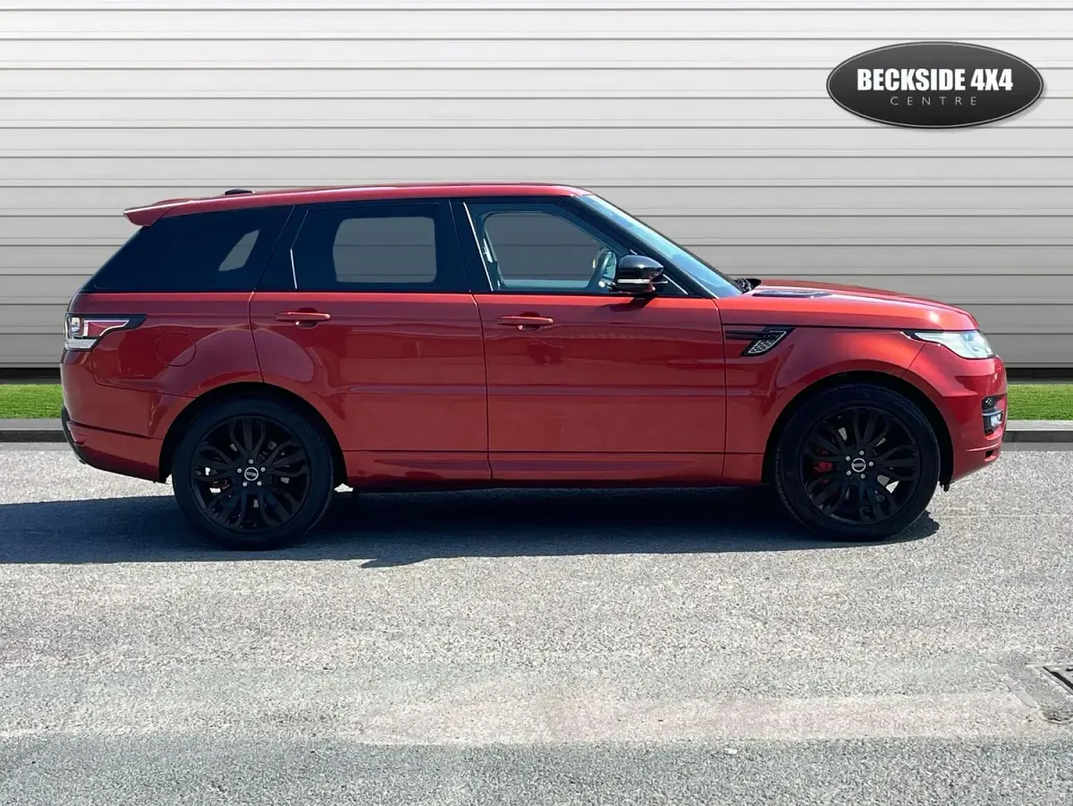 Used Land Rover Range Rover HSE Dynamic 258 HP (189 kW) 2014 Red SUV