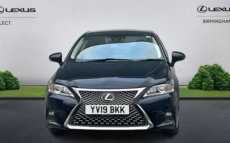 Used Lexus CT200h 136 HP (100 kW) 2020 Hatchback