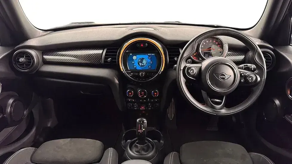 Used Mini Cooper S Hatch 189 HP (139 kW) 2019 Black Hatchback