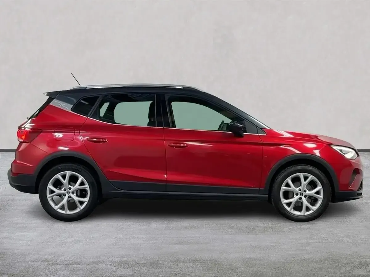 Used Seat Arona FR 110 HP (80 kW) 2022 Red SUV