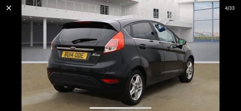 Black Used 2014 Ford Fiesta Zetec Hatchback | £2,495 (Good price) - Image 1/1