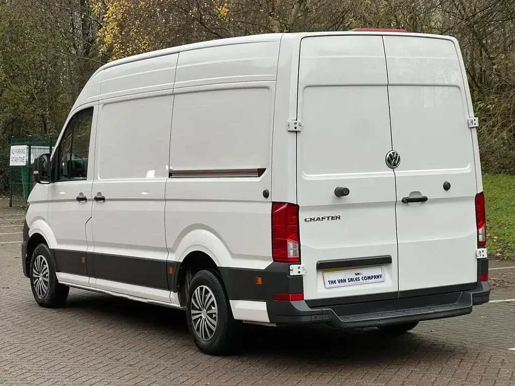 Used VW Crafter Trendline 140 HP (102 kW) 2022 White Van