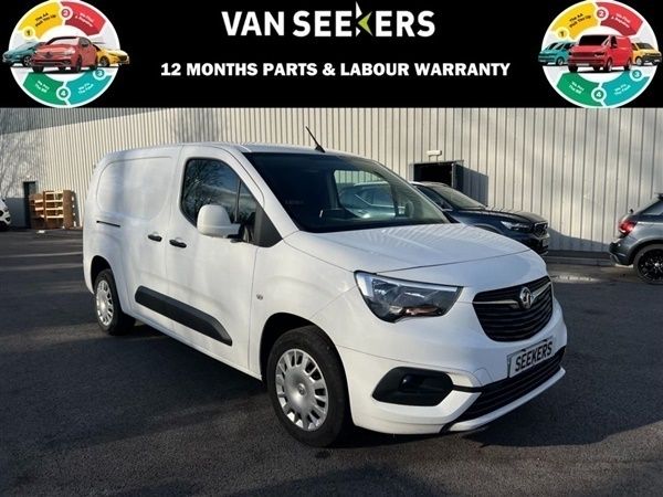 White Used 2021 Vauxhall Combo Sportive MPV | £11,509 (A bit pricey) - Image 1/1