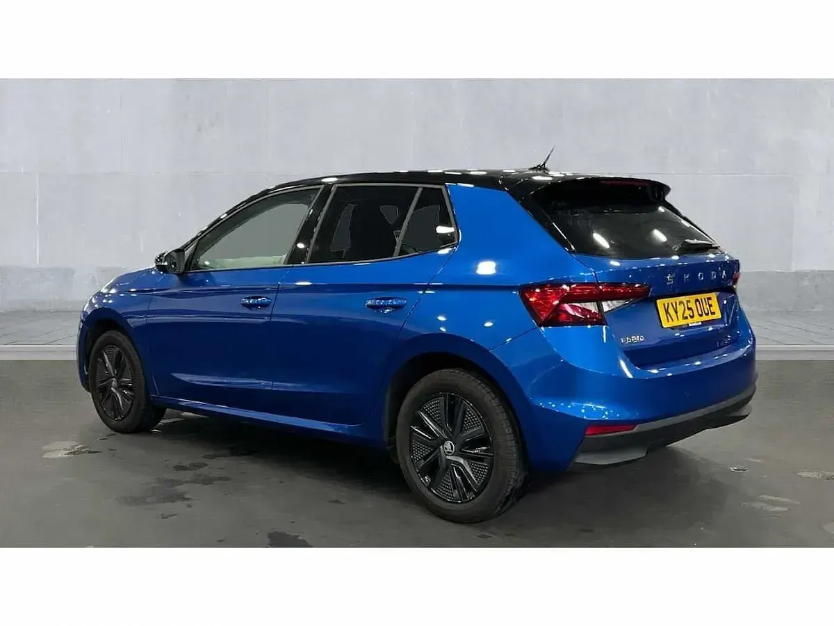 Used Skoda Fabia Design Edition 95 HP (69 kW) 2025 Race blue metallic black magic pearl effect Hatchback