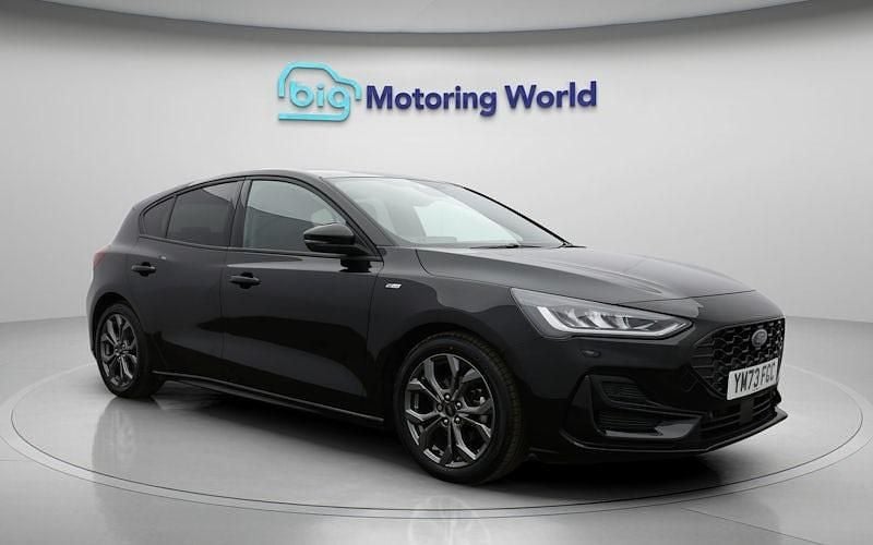 Used Ford Focus ST-Line 125 HP (91 kW) 2025 Hatchback