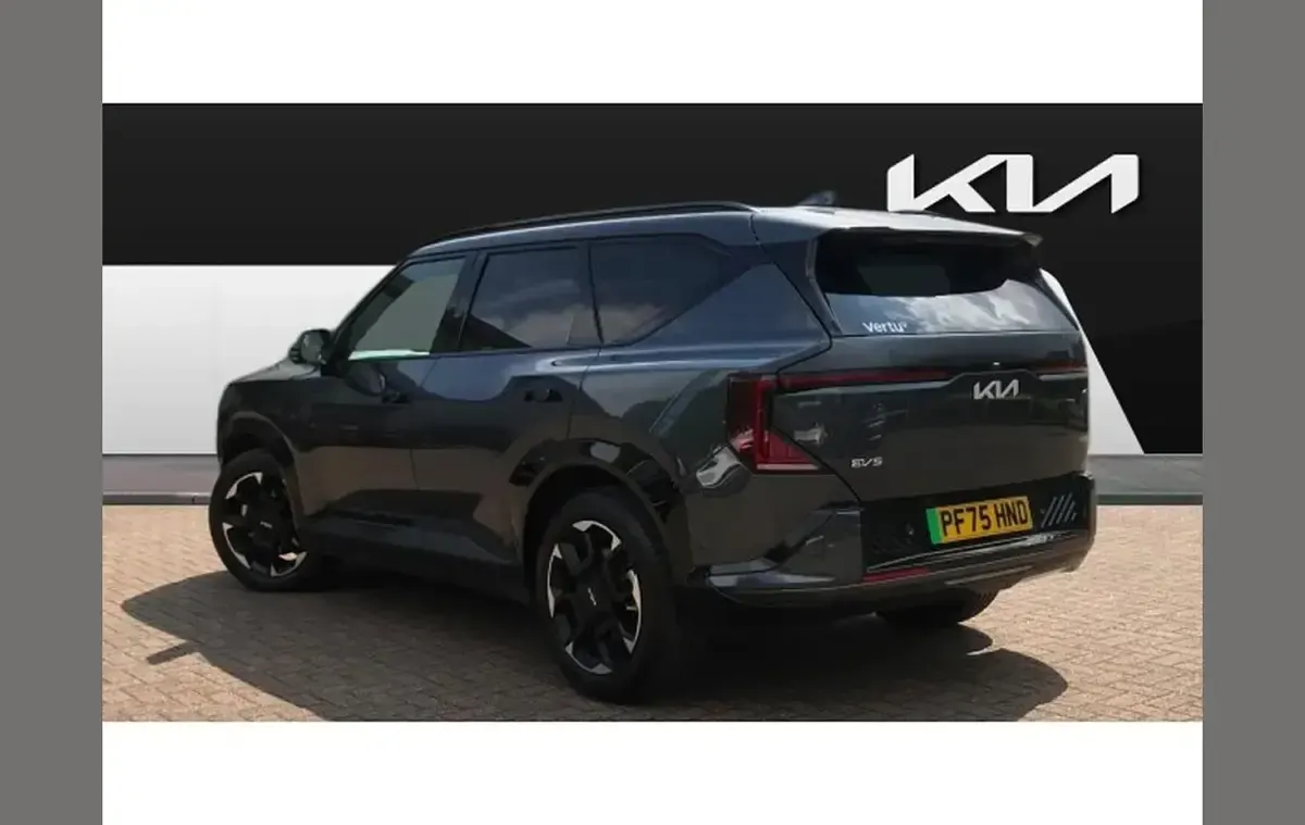 Used Kia EV5 GT-Line S 160 kW (218 HP) 2026 Grey SUV
