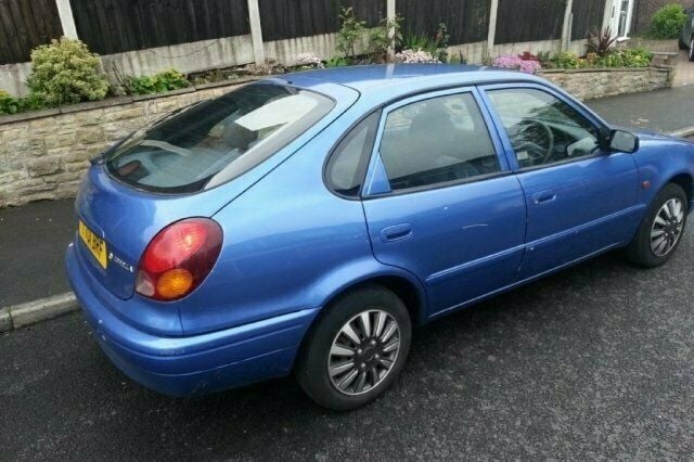 Used Toyota Corolla 1999 Hatchback