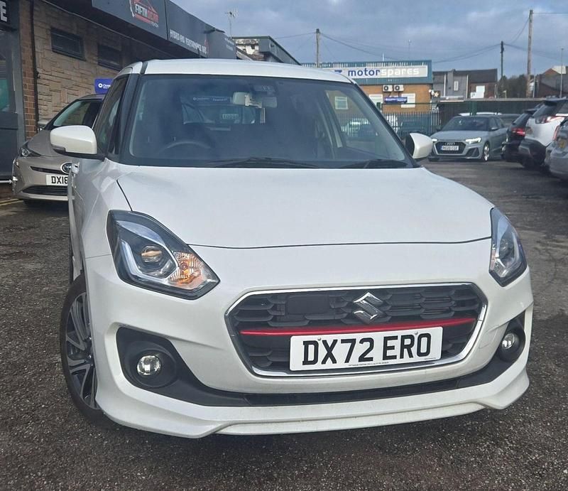 Used Suzuki Swift Limited 67 HP (49 kW) 2025 White Hatchback