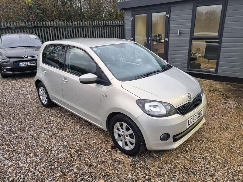 Used Skoda Citigo Elegance 75 HP (55 kW) 2014 Silver Hatchback